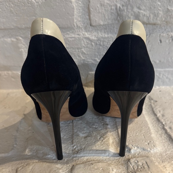 Chic LAMB Black Suede w/ White Trim  Women's Heels - Picture 5 of 8